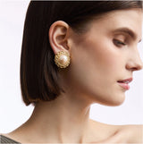 June Birthstone: Pearl