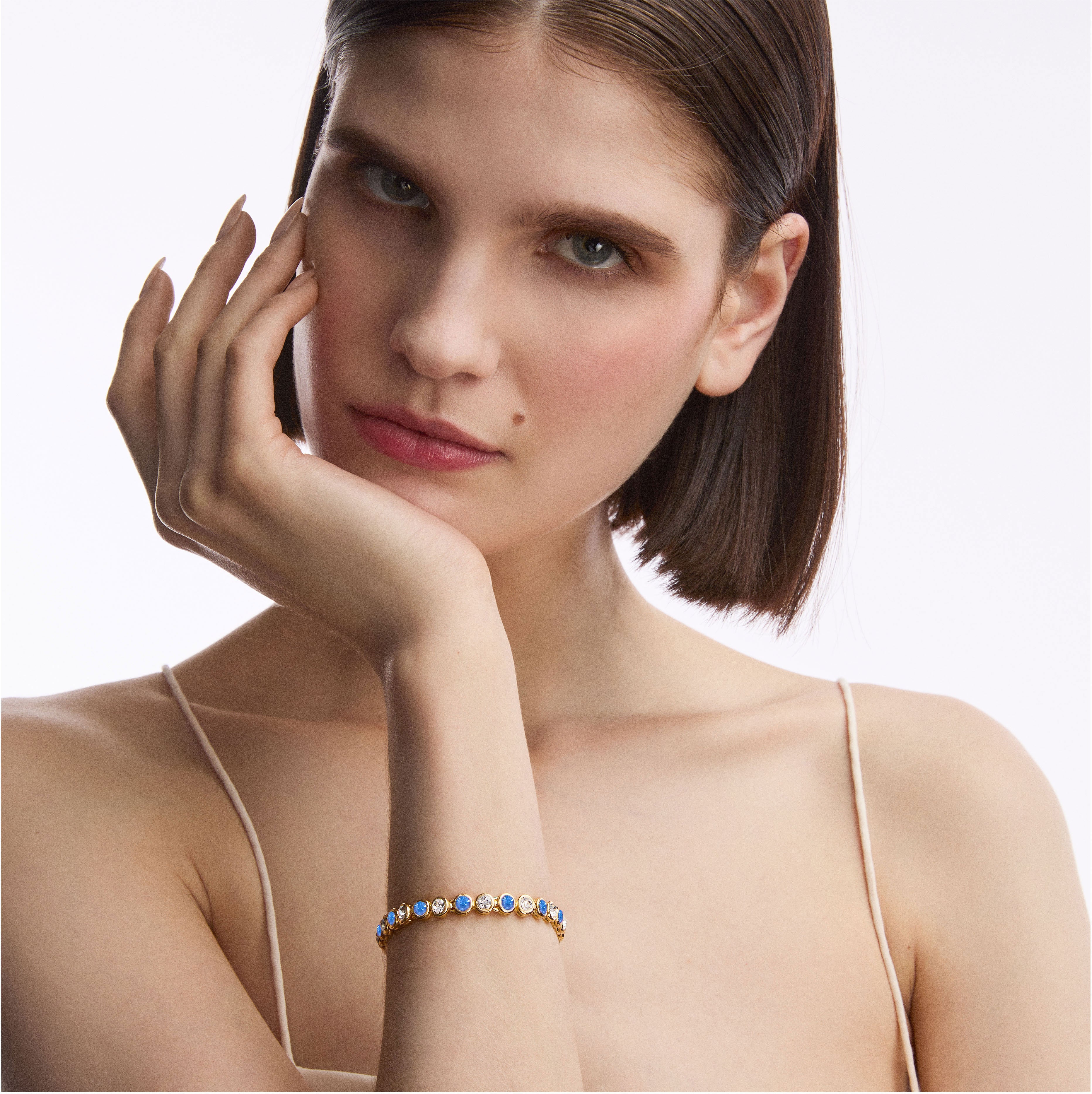 1990s Vintage Blue Topaz and Clear Swarovski Crystal Tennis Bracelet