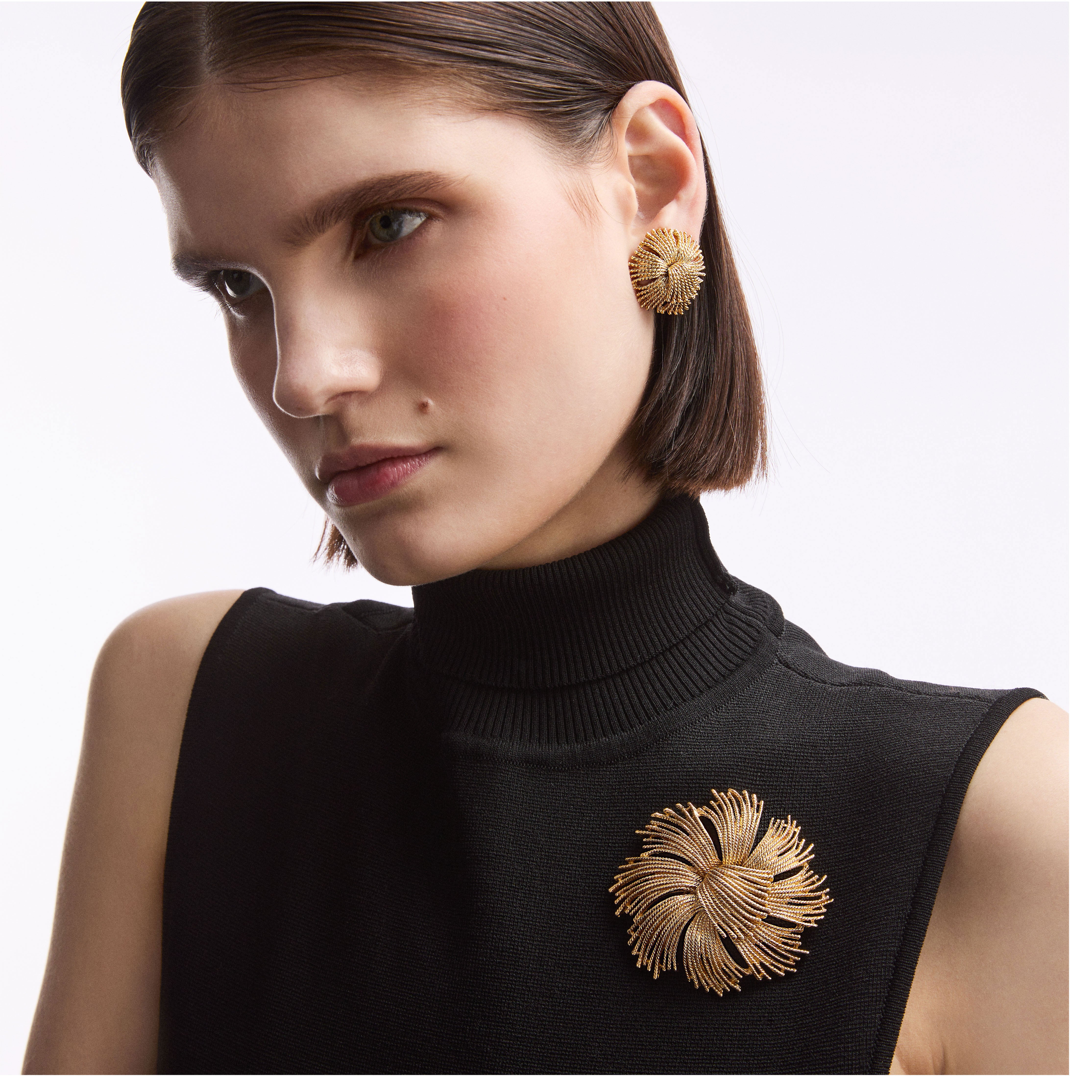 1960s Vintage Monet Cordelia Brooch