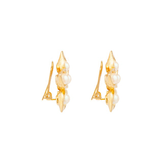 1980s Vintage Faux Pearl Floral Earrings