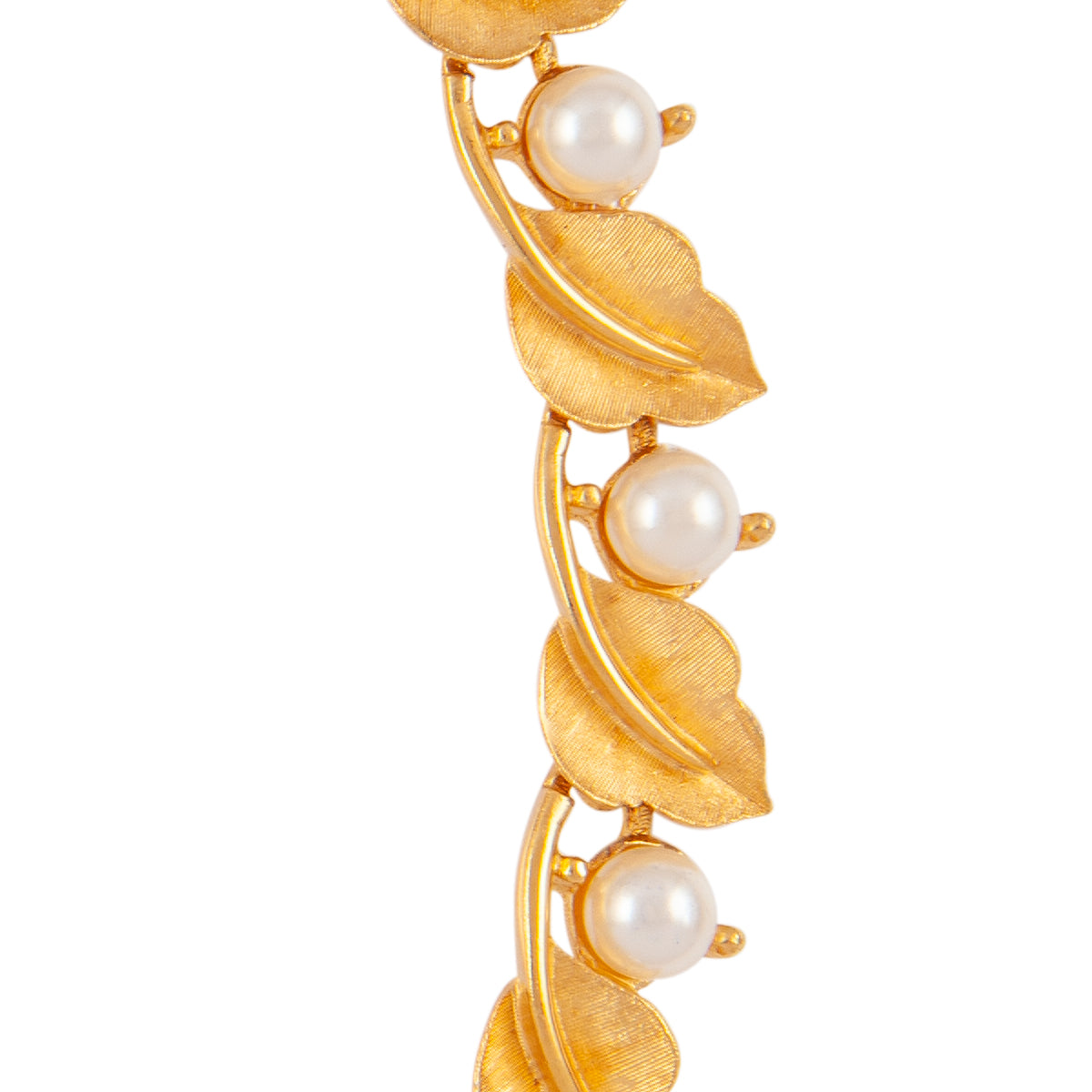 1960s Vintage Trifari Faux Pearl Earring & Necklace Set