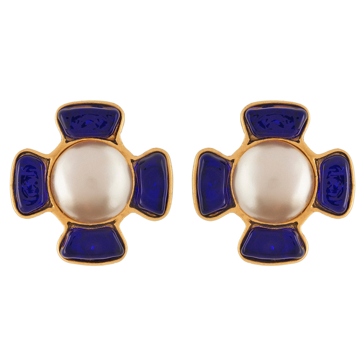 1980s Vintage Chanel Gripoix Clip-On Earrings