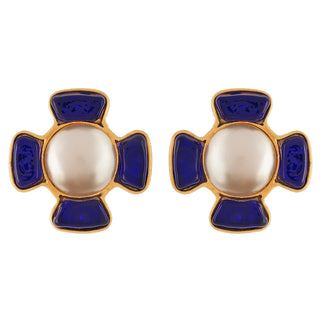 1980s Vintage Chanel Gripoix Clip-On Earrings