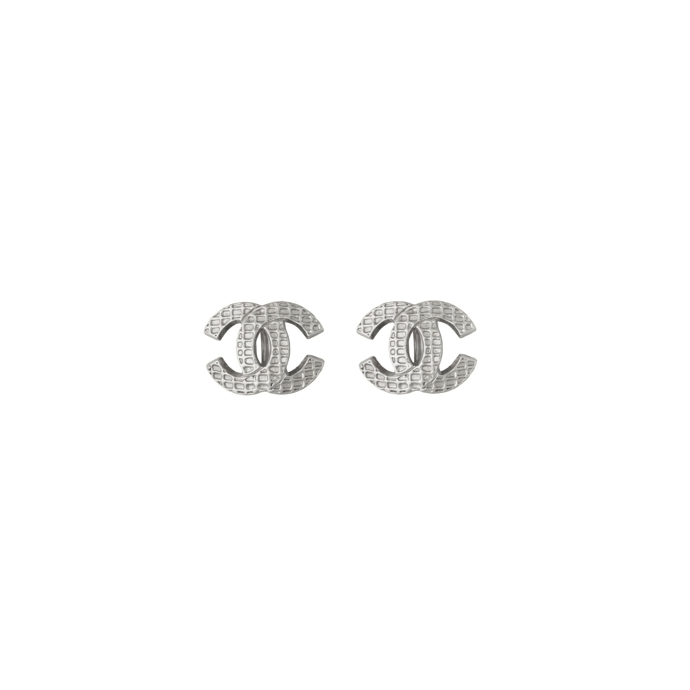 2000 Chanel Quilted Clip-on Earrings