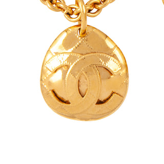 1994 Vintage Chanel Oval Pendant