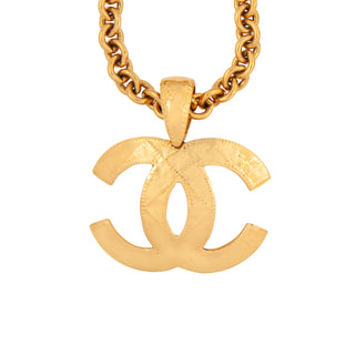 1994 Vintage Chanel CC Logo Pendant