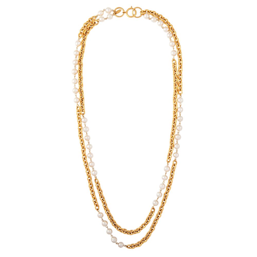 1980s Vintage Chanel Faux Pearl Necklace