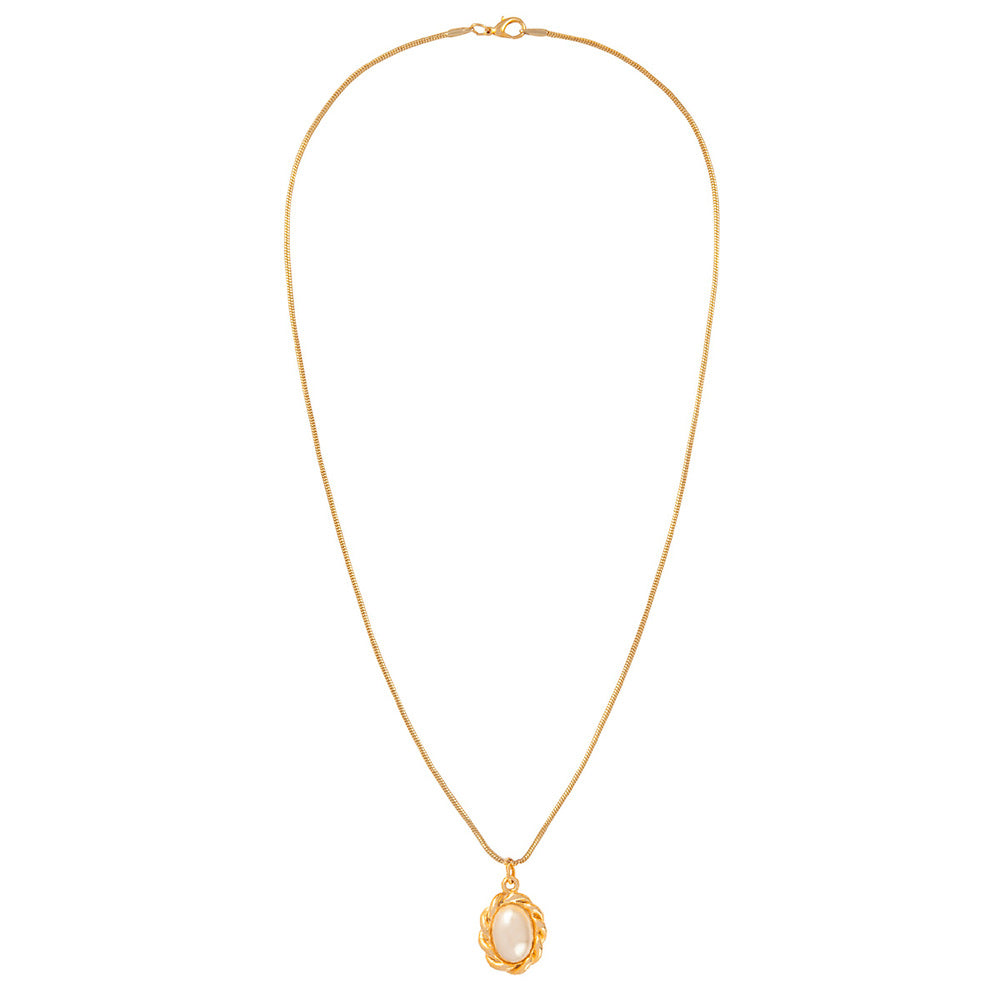 1990s Vintage Faux Pearl Pendant Necklace