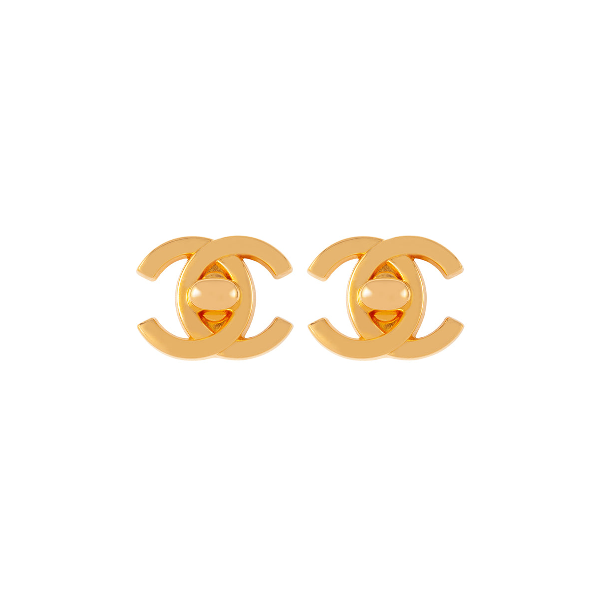 Chanel CC Clip On Earrings Golden Metal ref.924961 - Joli Closet