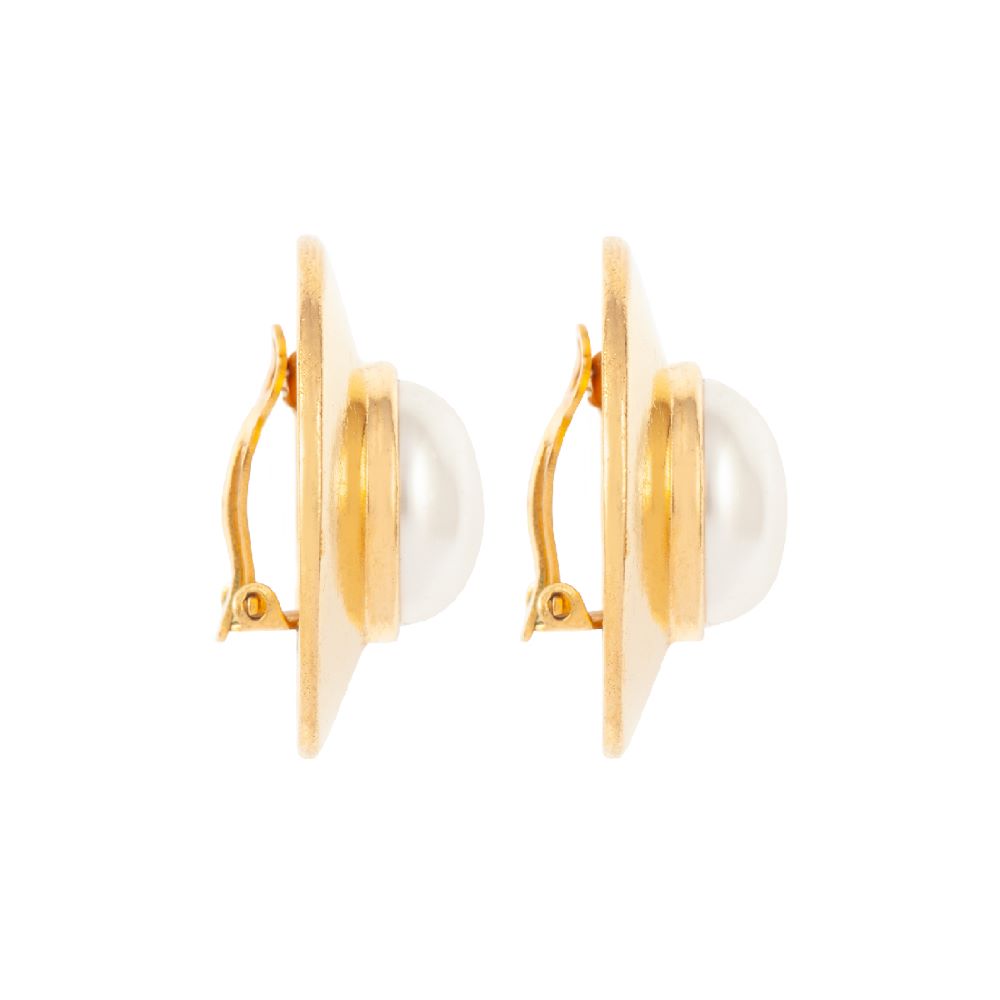 1970s Vintage Chanel Faux Pearl Clip-On Earrings
