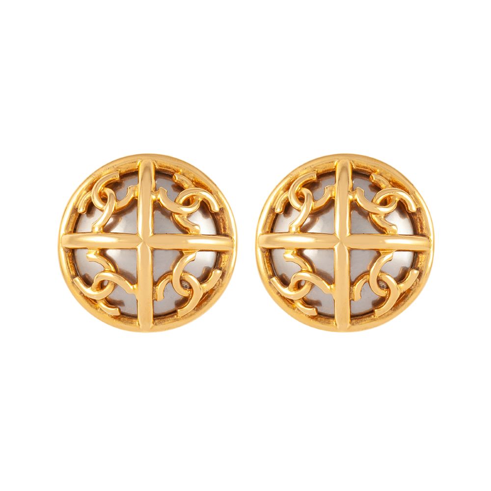 1993 Vintage Chanel Oversized Clip-On Earrings
