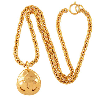 1994 Vintage Chanel Oval Pendant