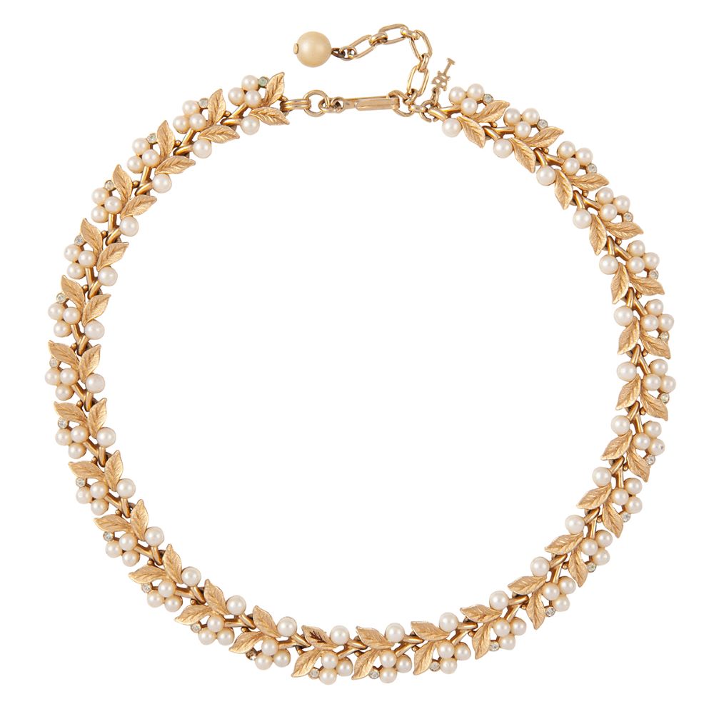 1960s Vintage Trifari Brushed Leaf Necklace