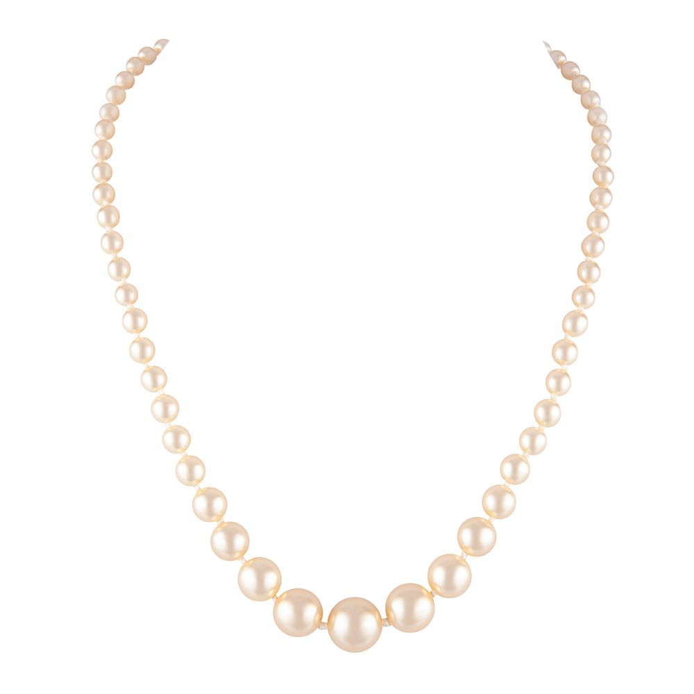 1960s Vintage Faux Pearl Necklace